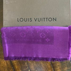 Authentic Louis Vuitton Monogram Shawl